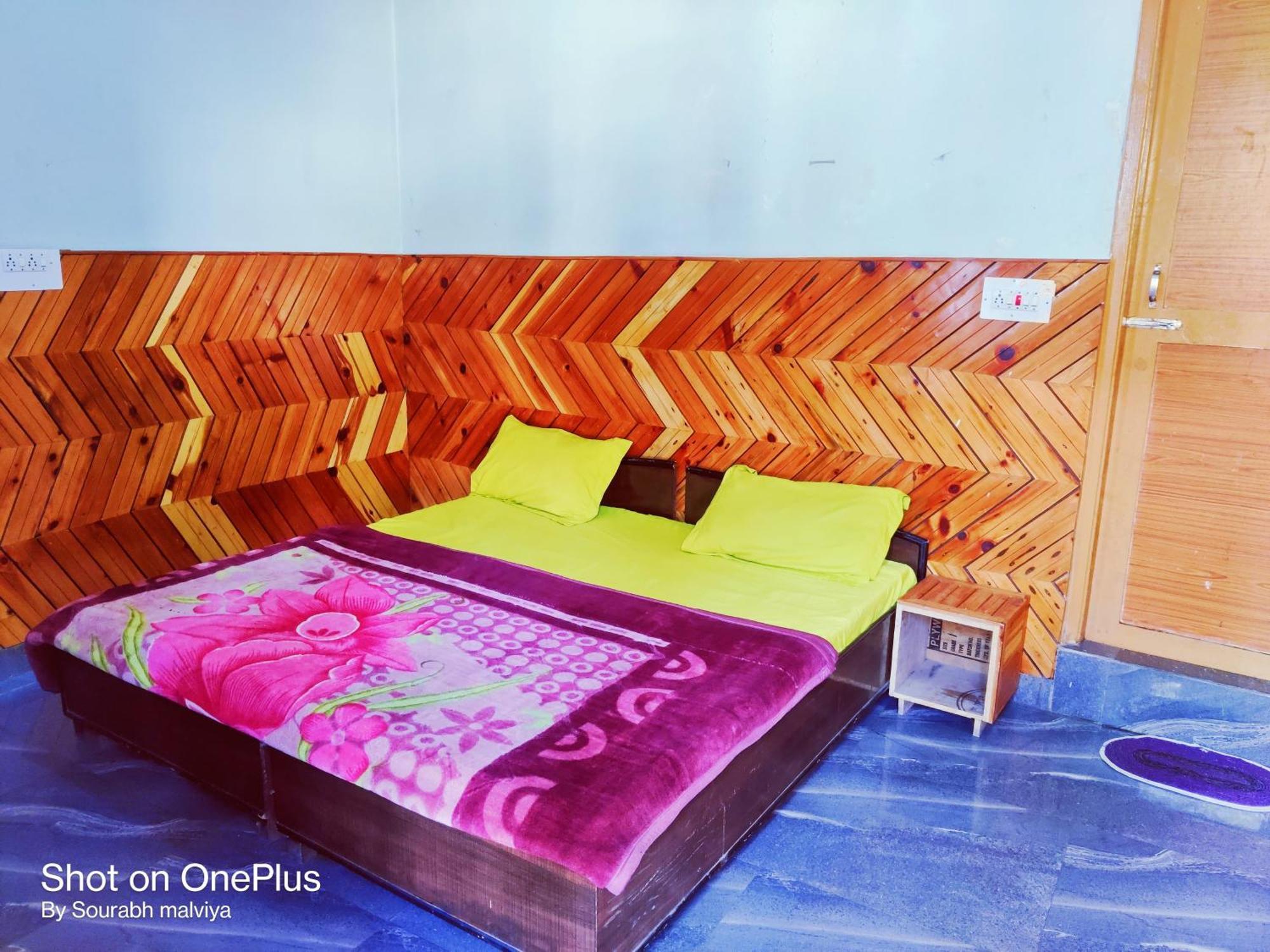 קאסול Chalo Chhalal Hotel & Cafe מראה חיצוני תמונה