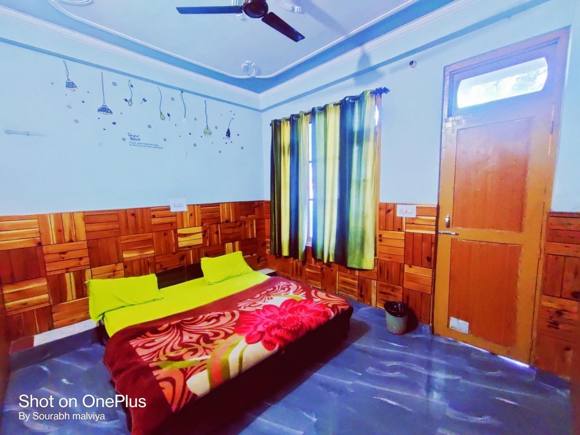 קאסול Chalo Chhalal Hotel & Cafe מראה חיצוני תמונה